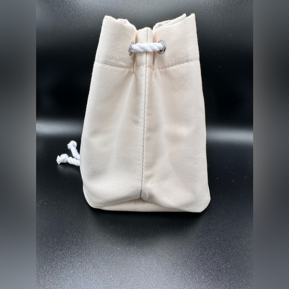 DIOR!! Cream and Twill Drawstring Pouch for Makeup or storage Bag - Picture 3 of 11